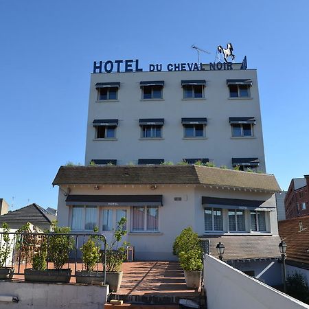 Le Cheval Noir Hotel Paris פנטן מראה חיצוני תמונה