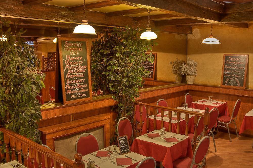 Le Cheval Noir Hotel Paris פנטן מראה חיצוני תמונה