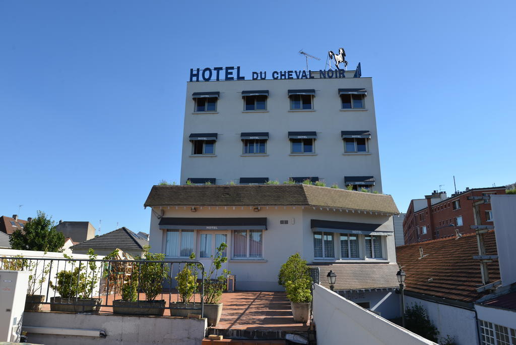 Le Cheval Noir Hotel Paris פנטן מראה חיצוני תמונה